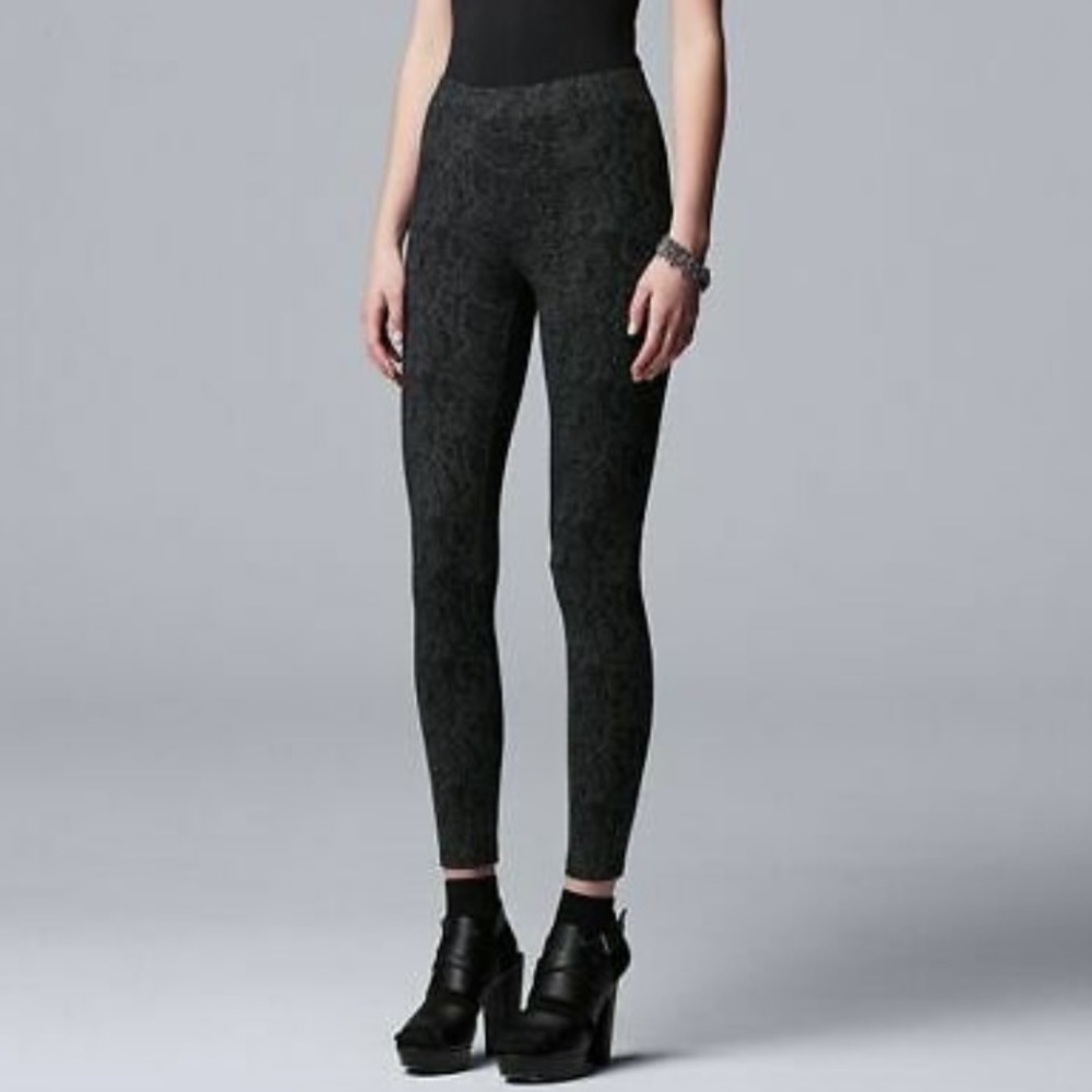 ▪️Simply Vera Vera Wang Snakeskin Leggings